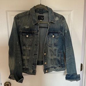 SOLD!! American Eagle Jean Jacket L
